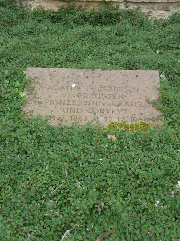 Frogmore+mausoleum