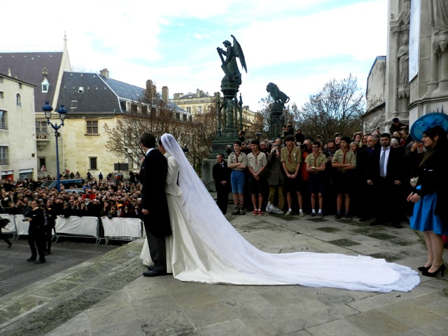 BODA ARCHIDUQUE CHISTOPH &
ADÈLAIDE DRAPE-FRISCH - Página 10 CA-1